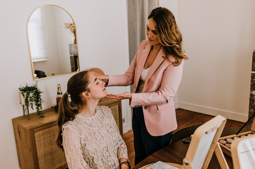 ✨ New Year Glow Make-up Workshop✨